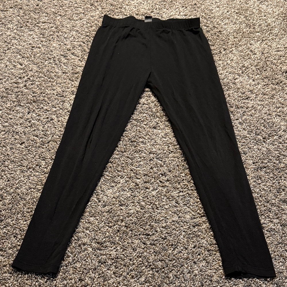 32 Degrees Heat Black Apparel